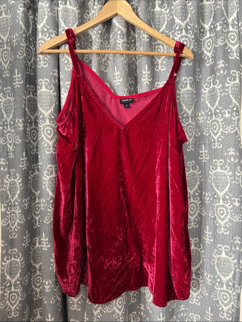 torrid Burgundy Red Velvet Cold-Shoulder Cami
